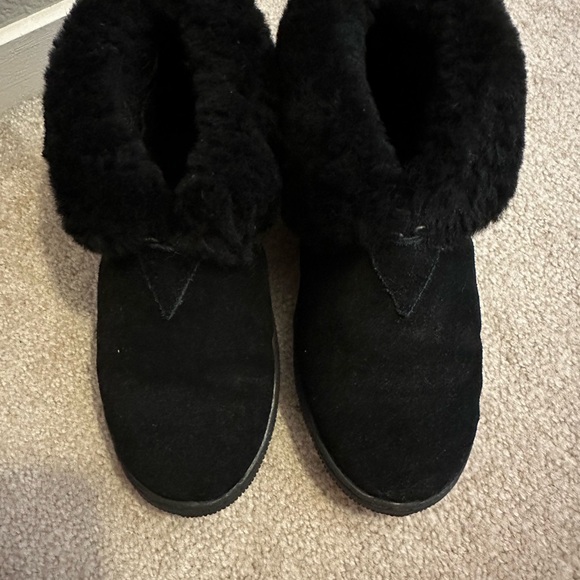 Bearpaw #402 Women's Slippers black size 7 Cozy Black Fur-Lined like new - Picture 2 of 6